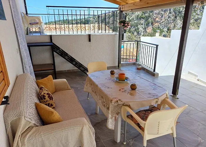 Fotis Apartment