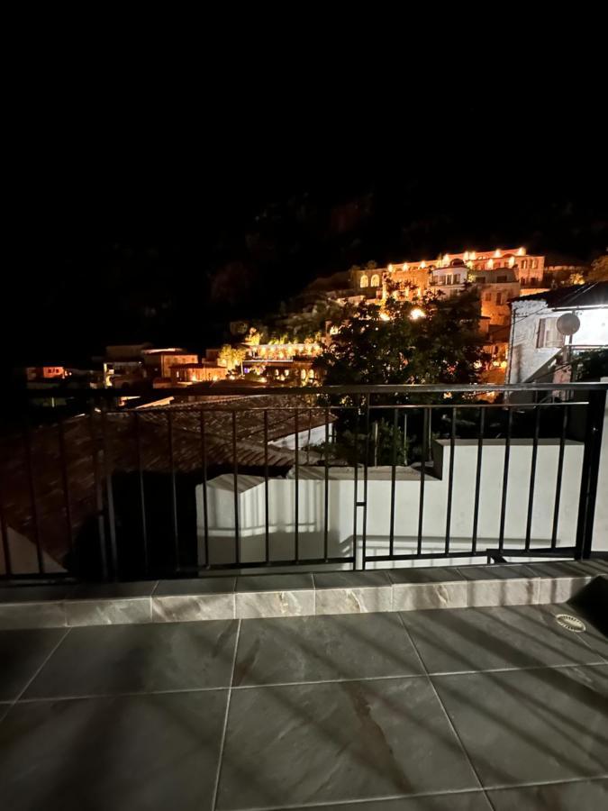 Fotis Apartment